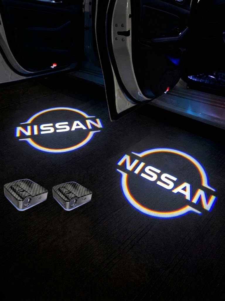 NİSSAN YENİ LOGO Araçlar Için Pilli Yapıştırmalı Kapı Altı Led Logo
