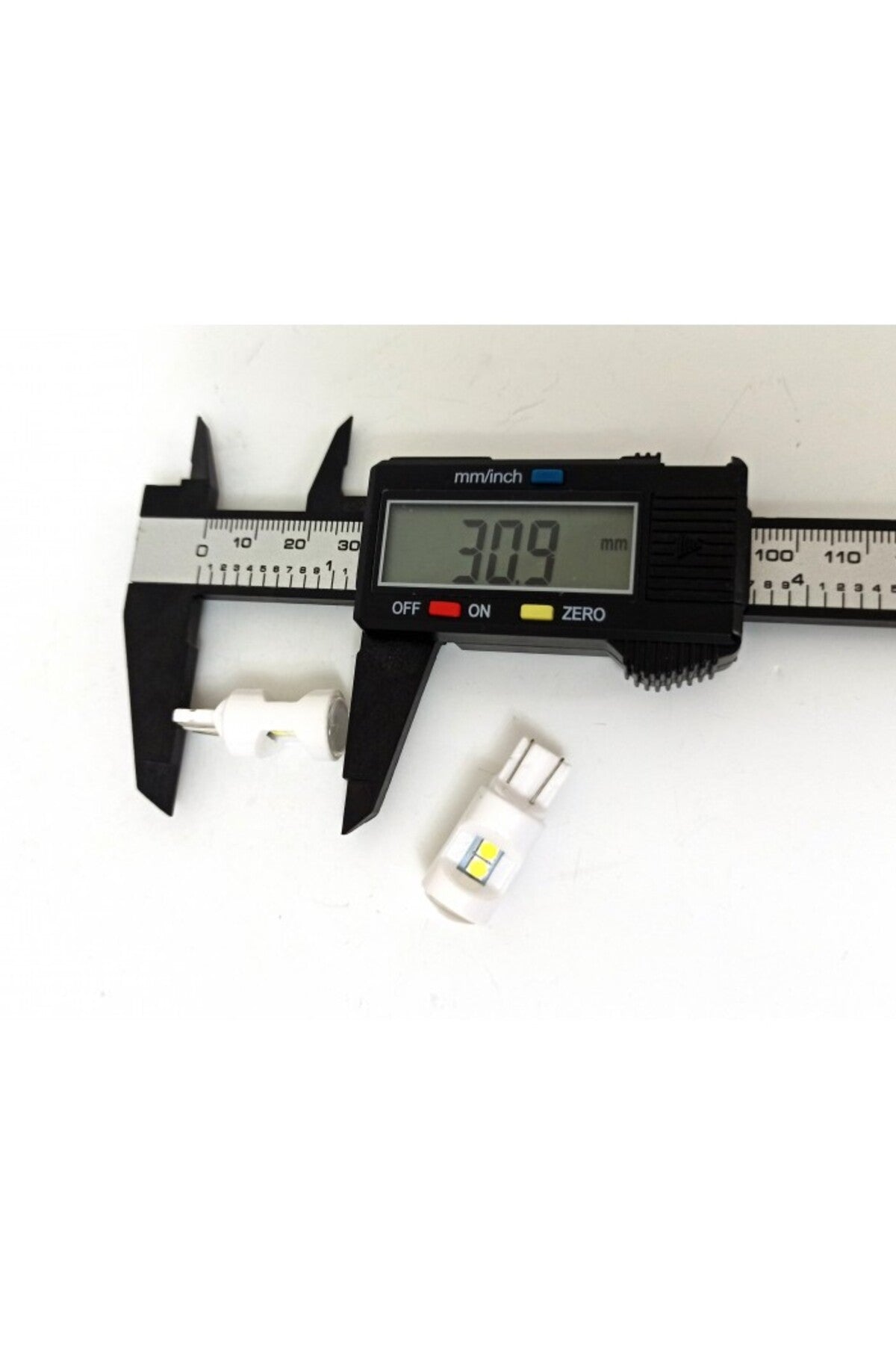 FEMEX Ampul Platinum T10 6smd 3030 Chipset Mercekli Seramik Led