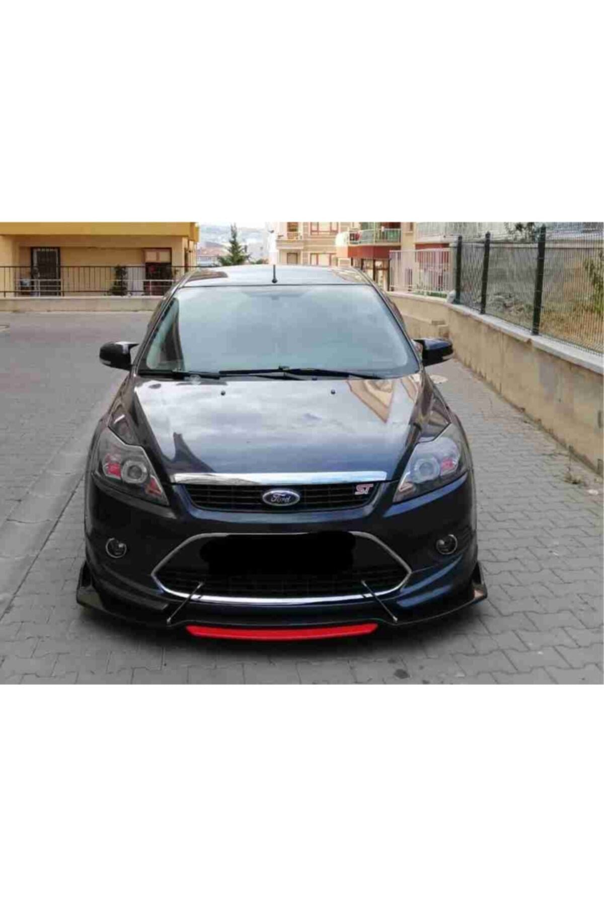 Focus 3 Lip 4 Parça Kırmızı